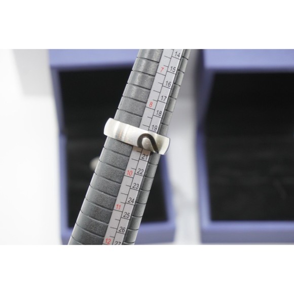 Lot of 2 Italo Wedding Band His and Hers Set Size (Her's SZ 7) (His SZ 9) - Picture 7 of 7